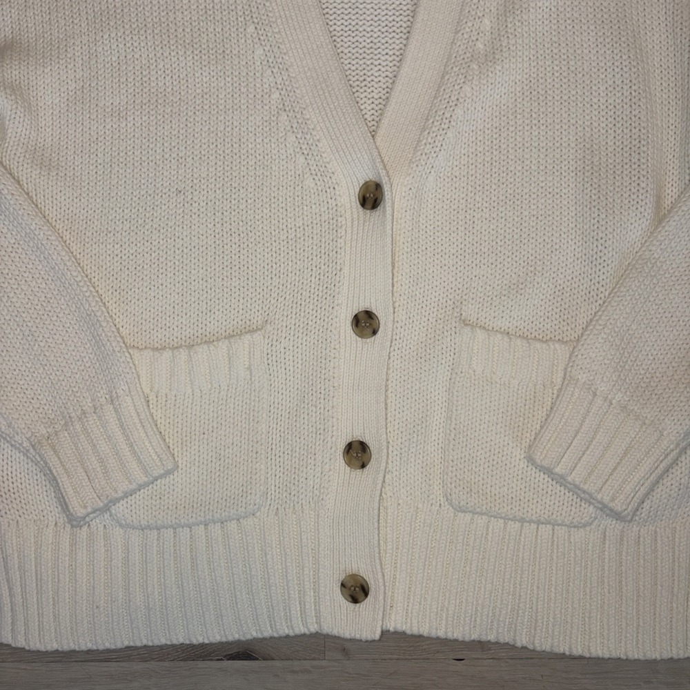 J Crew Knit Cardigan Four Button Heavy Sweater Woman's Medium White NWT - Picture 3 of 7